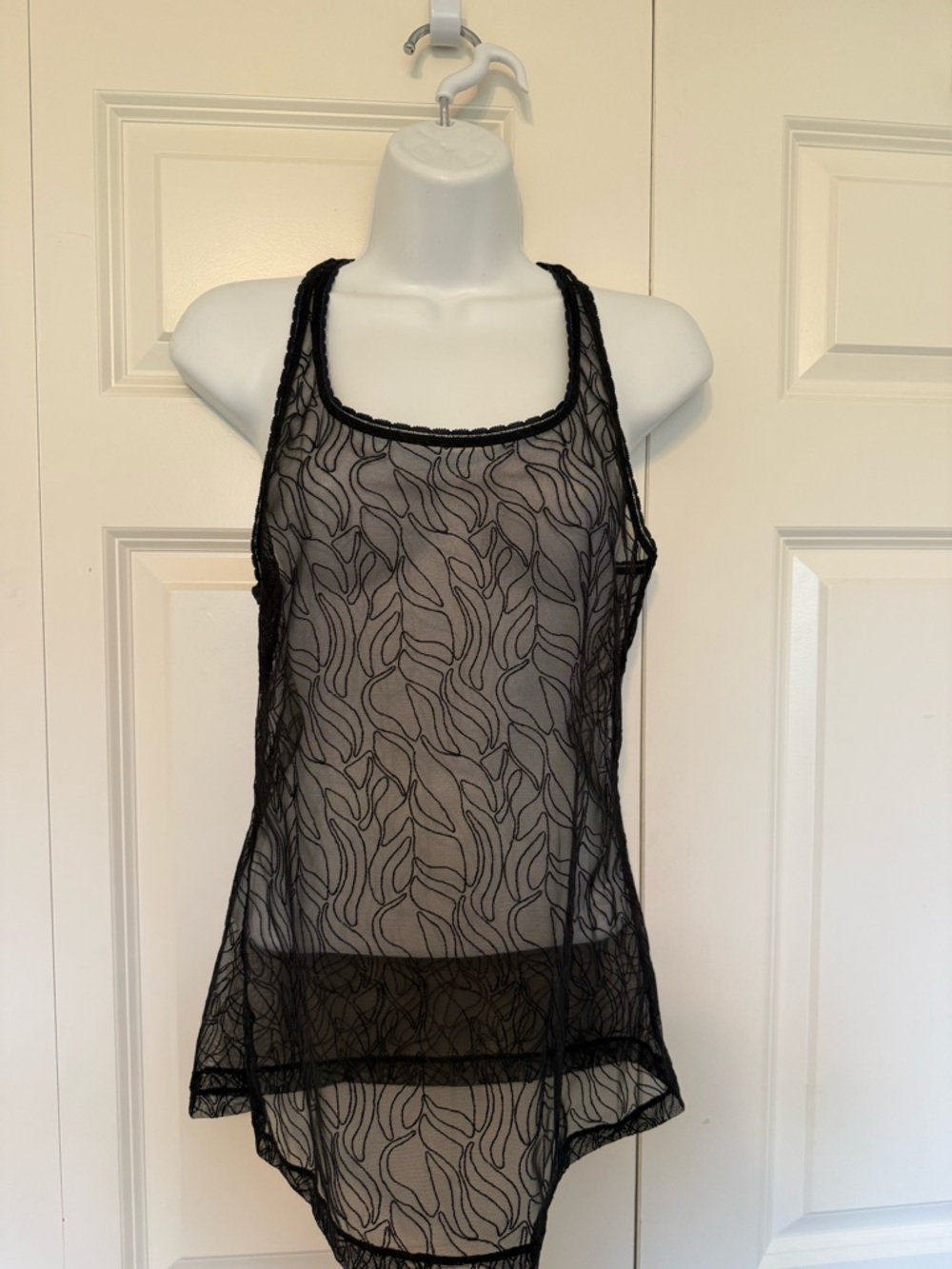 Wolford Racer Back Lace Tank Top Black MEDIUM Sexy Nightlife Lightweight Lacy